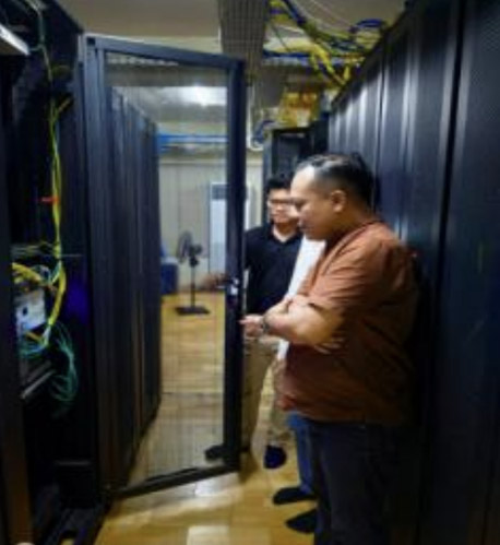Data Center UII